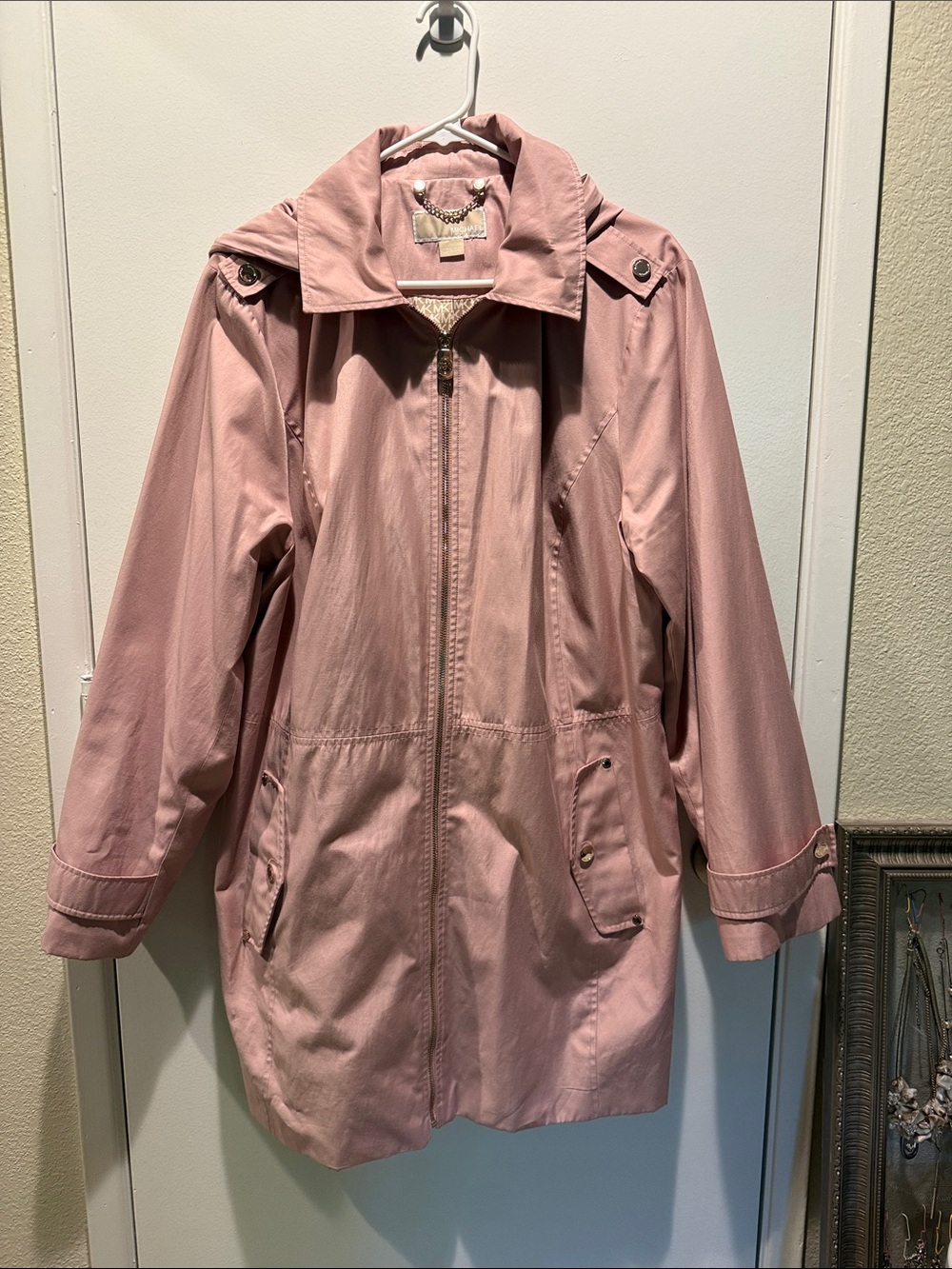 MICHAEL Michael Kors Dusty Pink Zip-Front Trench Coat